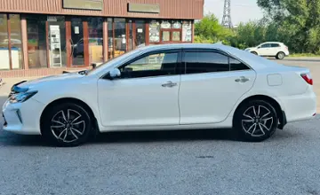 Toyota Camry 2017 года за 13 200 000 тг. в Алматы фото 1
