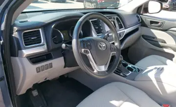 Toyota Highlander 2015 года за 16 000 000 тг. в Шымкент фото 5