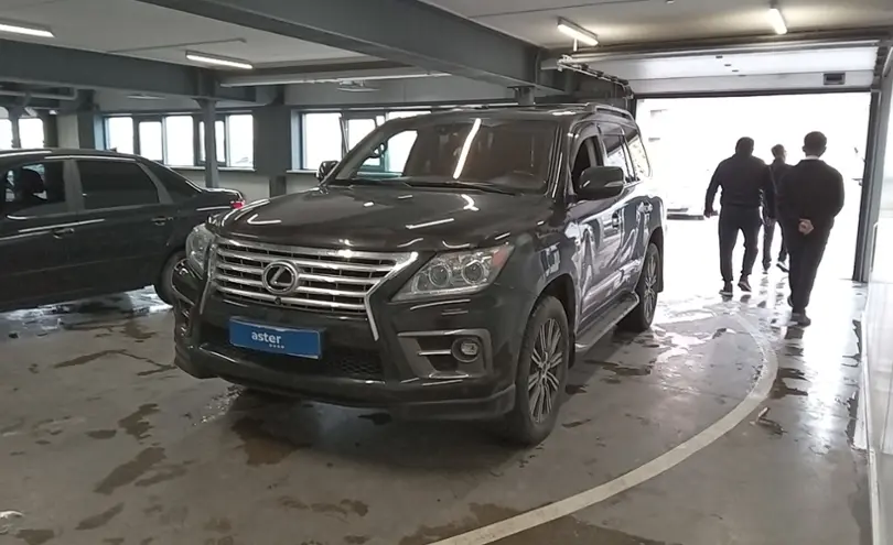 Lexus LX 2013 года за 25 000 000 тг. в Астана