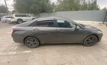 Hyundai Elantra 2023 года за 9 700 000 тг. в Уральск фото 4
