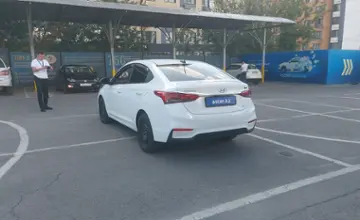 Hyundai Accent 2019 года за 7 500 000 тг. в Алматы фото 4
