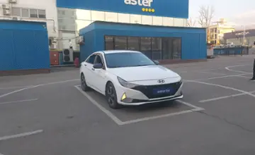 Hyundai Elantra 2022 года за 8 500 000 тг. в Алматы фото 2