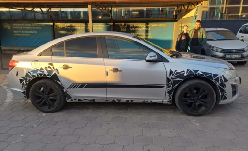Chevrolet Cruze 2014 года за 4 500 000 тг. в Караганда фото 4