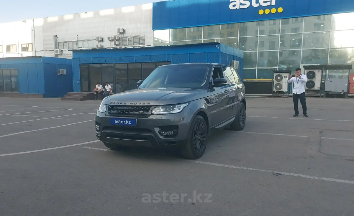 Land Rover Range Rover Sport 2017 года за 24 000 000 тг. в Алматы