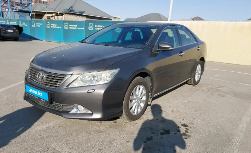 Toyota Camry 2014 года за 9 500 000 тг. в Шымкент