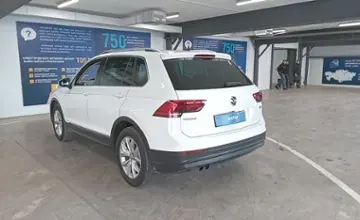 Volkswagen Tiguan 2020 года за 13 000 000 тг. в Астана фото 4