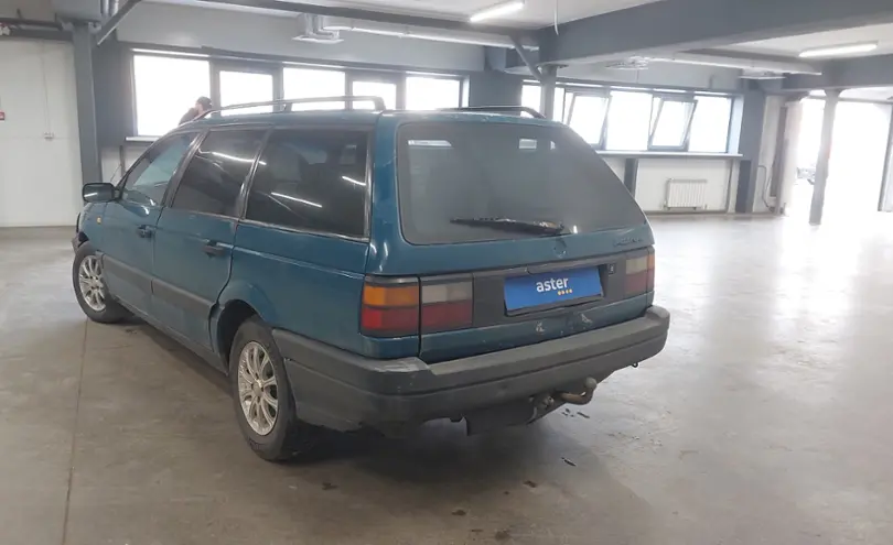Volkswagen Passat 1992 года за 1 300 000 тг. в Астана фото 4