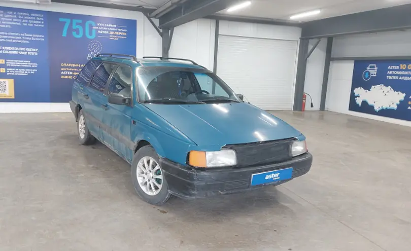 Volkswagen Passat 1992 года за 1 300 000 тг. в Астана фото 2