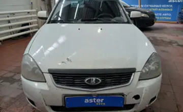 LADA (ВАЗ) Priora 2013 года за 2 000 000 тг. в Астана фото 2