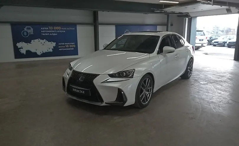 Lexus IS 2018 года за 16 900 000 тг. в Астана