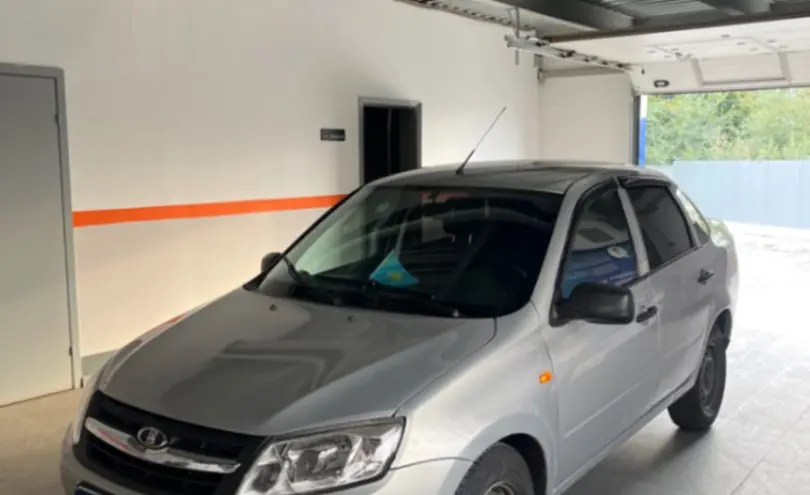LADA (ВАЗ) Granta 2013 года за 2 500 000 тг. в Уральск