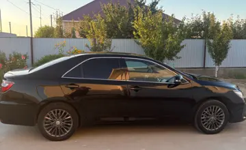 Toyota Camry 2016 года за 9 900 000 тг. в Атырау фото 2
