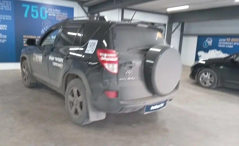 Toyota RAV4 2013 года за 10 000 000 тг. в Астана фото 4