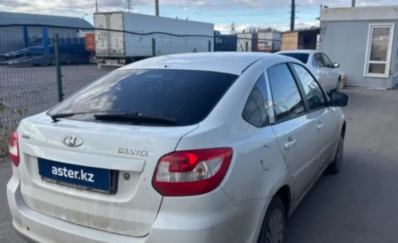 LADA (ВАЗ) Granta 2015 года за 3 500 000 тг. в Петропавловск фото 5