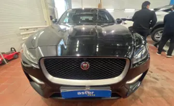 Jaguar F-Pace 2017 года за 14 500 000 тг. в Астана фото 2