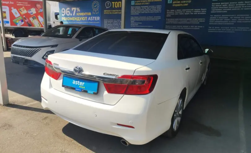Toyota Camry 2013 года за 10 000 000 тг. в Алматы фото 5