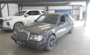 Mercedes-Benz E-Класс 1993 года за 1 200 000 тг. в Астана фото 1