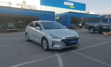 Hyundai Elantra 2019 года за 7 600 000 тг. в Алматы фото 2