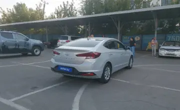 Hyundai Elantra 2019 года за 7 600 000 тг. в Алматы фото 3