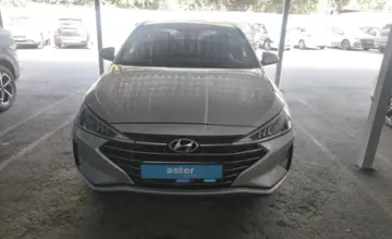 Hyundai Elantra 2019 года за 9 500 000 тг. в Алматы фото 2