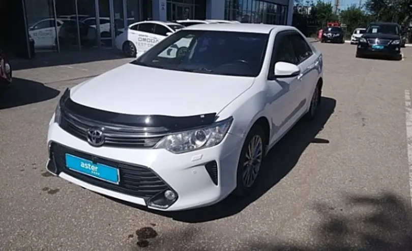 Toyota Camry 2015 года за 11 000 000 тг. в Актобе