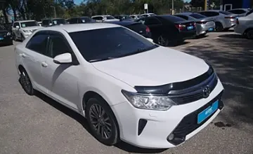 Toyota Camry 2015 года за 11 000 000 тг. в Актобе фото 3