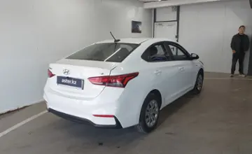 Hyundai Accent 2019 года за 7 500 000 тг. в Астана фото 3
