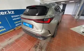 Lexus NX 2022 года за 20 000 000 тг. в Астана