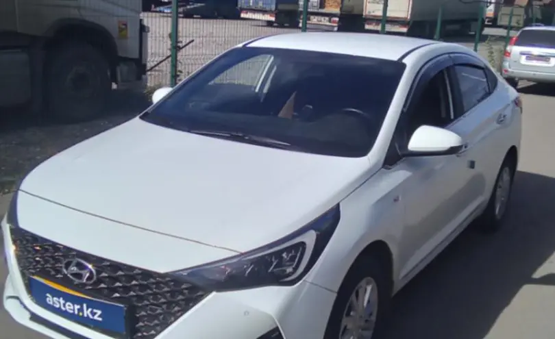 Hyundai Accent 2020 года за 8 000 000 тг. в Петропавловск
