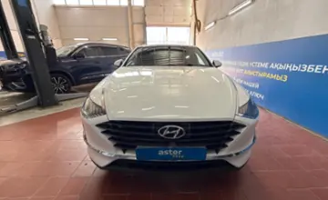 Hyundai Sonata 2022 года за 10 500 000 тг. в Астана фото 2
