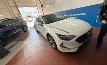 Hyundai Sonata 2022 года за 10 500 000 тг. в Астана фото 3