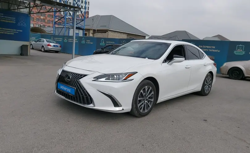 Lexus ES 2022 года за 18 000 000 тг. в Шымкент