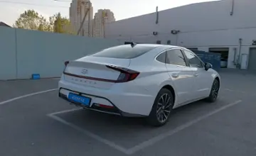 Hyundai Sonata 2022 года за 11 000 000 тг. в Шымкент фото 3