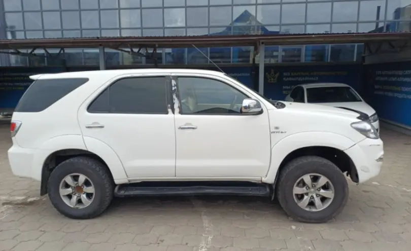 Toyota Fortuner 2008 года за 8 000 000 тг. в Караганда фото 4
