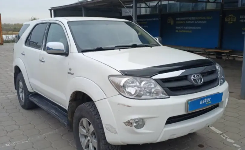 Toyota Fortuner 2008 года за 8 000 000 тг. в Караганда фото 3