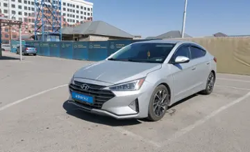 Hyundai Elantra 2018 года за 7 500 000 тг. в Шымкент фото 1