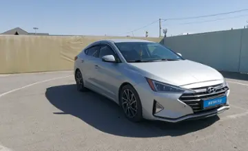Hyundai Elantra 2018 года за 7 500 000 тг. в Шымкент фото 2