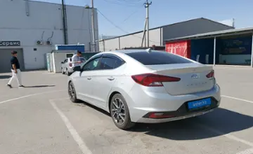 Hyundai Elantra 2018 года за 7 500 000 тг. в Шымкент фото 4