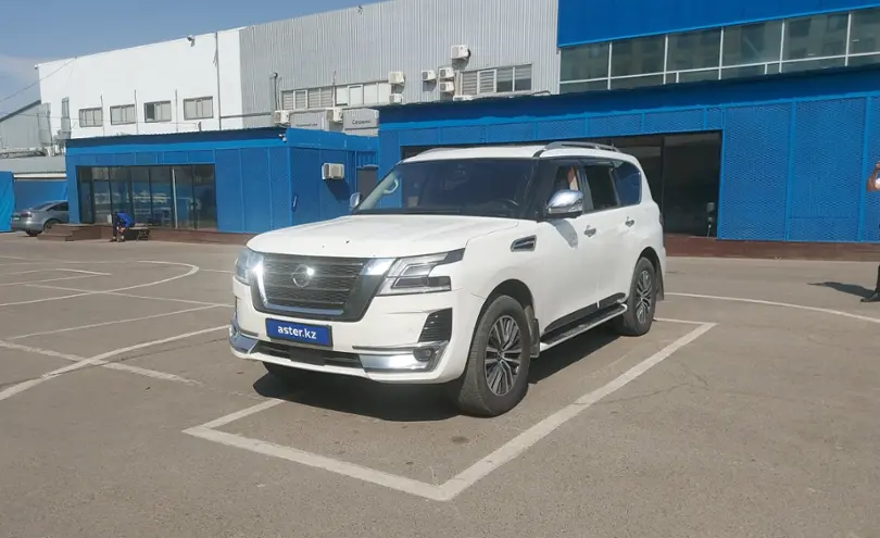 Nissan Patrol 2011 года за 10 500 000 тг. в Алматы