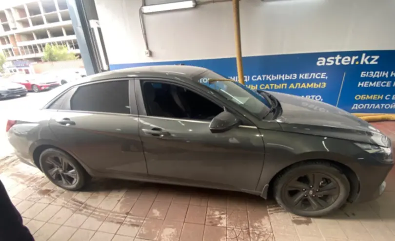 Hyundai Elantra 2021 года за 10 000 000 тг. в Астана фото 4