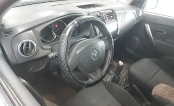 Renault Logan 2015 года за 3 000 000 тг. в Астана фото 5