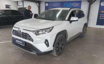 Toyota RAV4 2023 года за 18 500 000 тг. в Астана фото 1