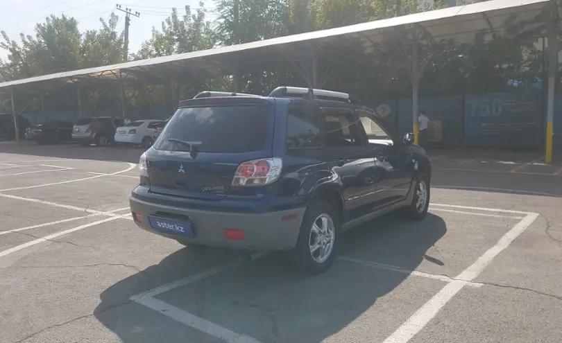 Mitsubishi Outlander 2003 года за 3 500 000 тг. в Алматы фото 3