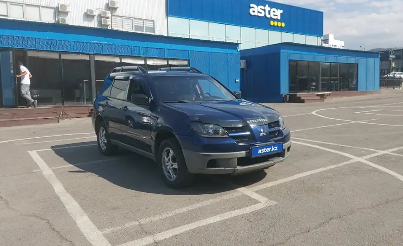 Mitsubishi Outlander 2003 года за 3 500 000 тг. в Алматы фото 2