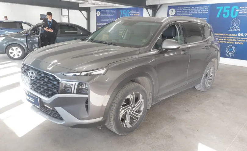 Hyundai Santa Fe 2022 года за 16 000 000 тг. в Астана