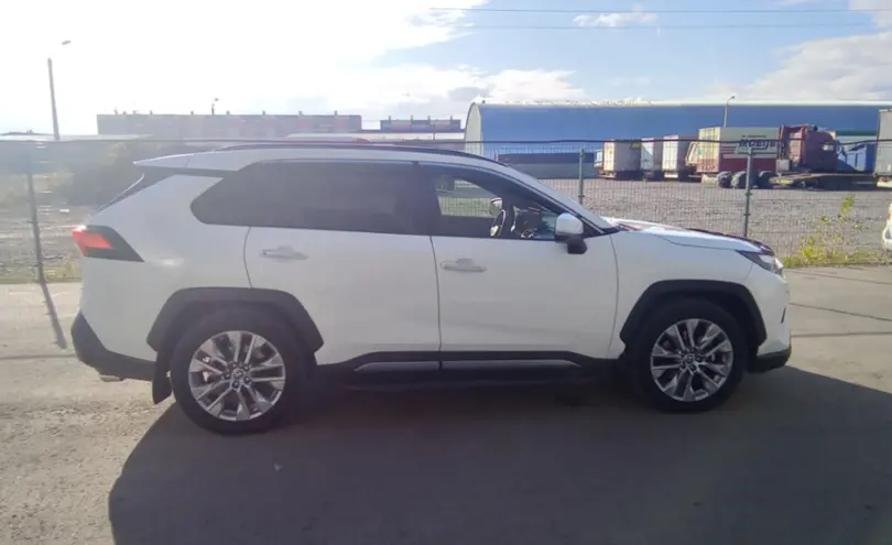 Toyota RAV4 2022 года за 18 000 000 тг. в Петропавловск фото 4