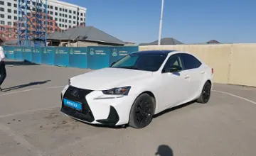 Lexus IS 2015 года за 15 000 000 тг. в Шымкент фото 1