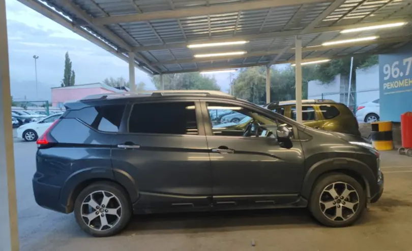 Mitsubishi Xpander 2022 года за 10 000 000 тг. в Алматы фото 4