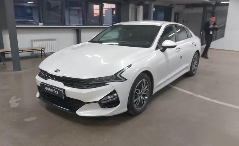 Kia K5 2021 года за 12 000 000 тг. в Астана