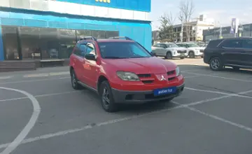 Mitsubishi Outlander 2003 года за 3 700 000 тг. в Алматы фото 2